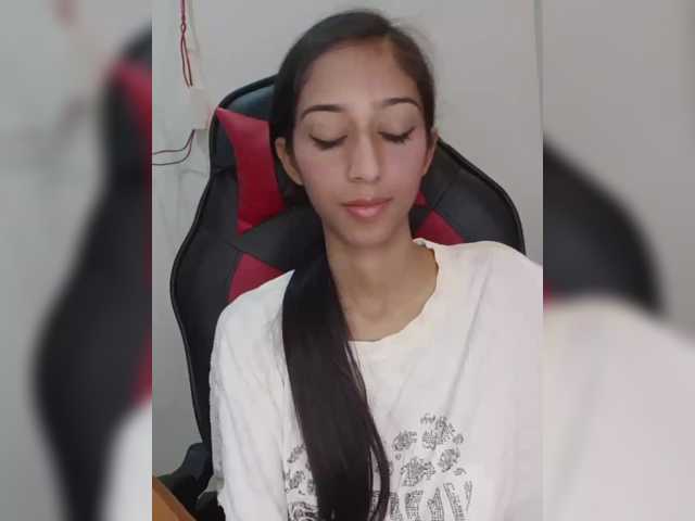 AlinaPopy live cam on BongaCams