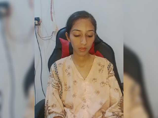AlinaPopy live cam on BongaCams
