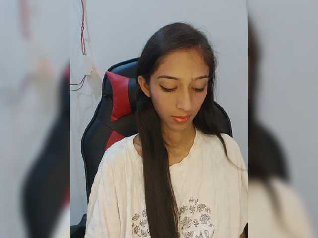 AlinaPopy live cam on BongaCams