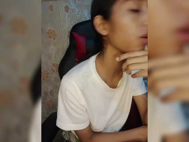 AlinaPopy live webcam show