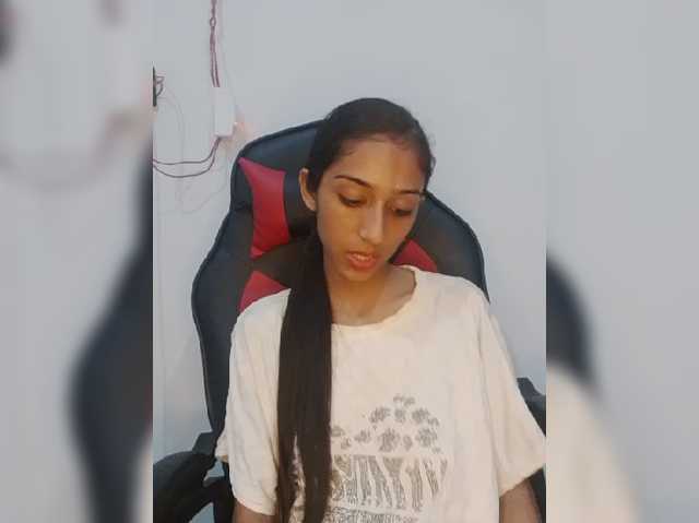 AlinaPopy live cam on BongaCams