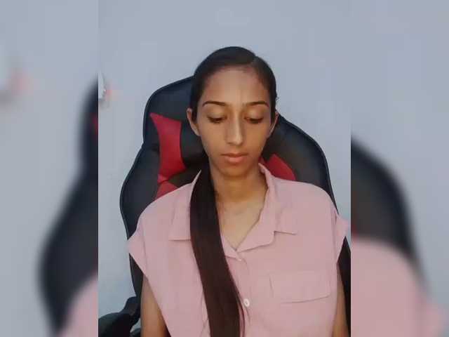 AlinaPopy live cam
