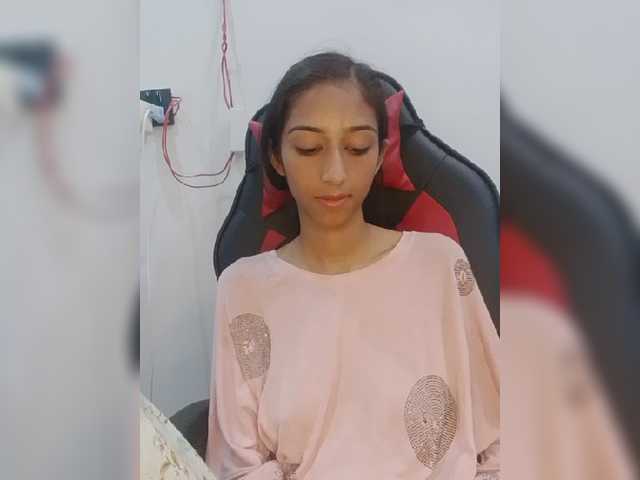 AlinaPopy live cam on BongaCams