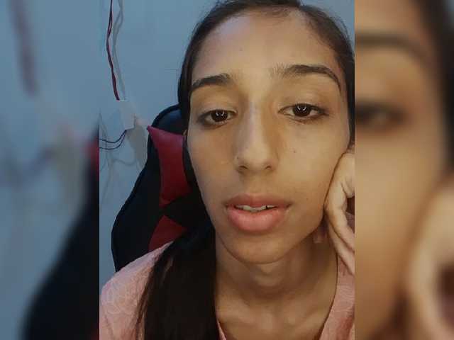 AlinaPopy live cam on BongaCams