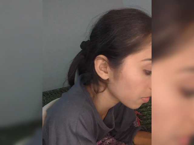 AlinaPopy live cam on BongaCams