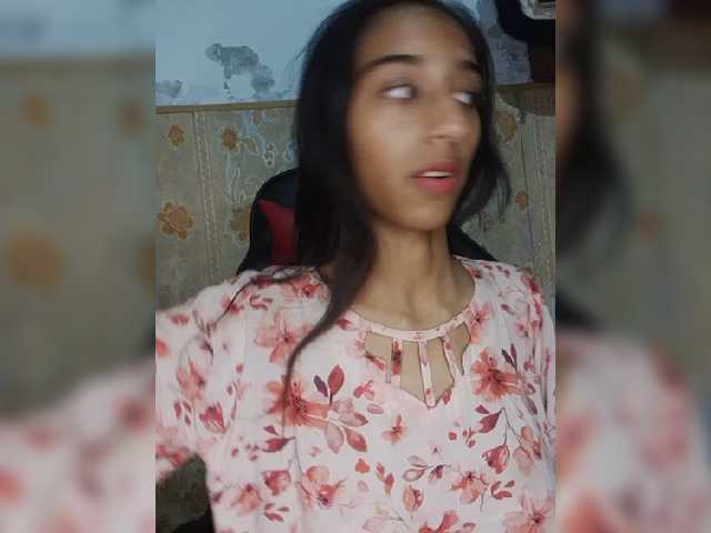 AlinaPopy live cam on BongaCams