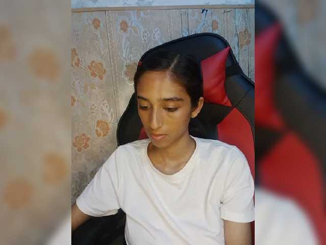 AlinaPopy live webcam show