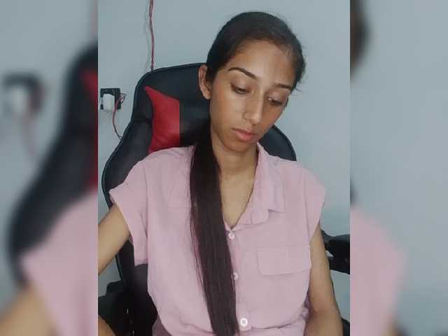 AlinaPopy live cam on BongaCams