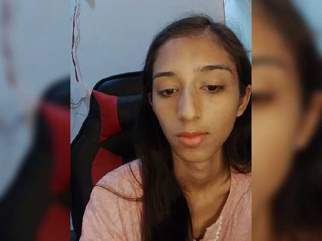 AlinaPopy live cam on BongaCams