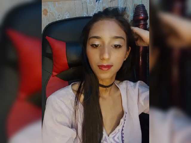 AlinaPopy live cam on BongaCams