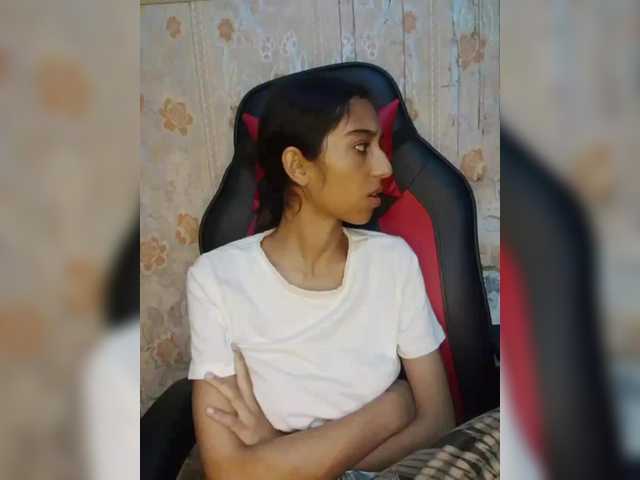 AlinaPopy live webcam show