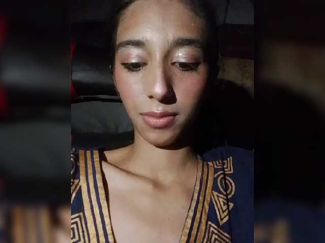 AlinaPopy live webcam show
