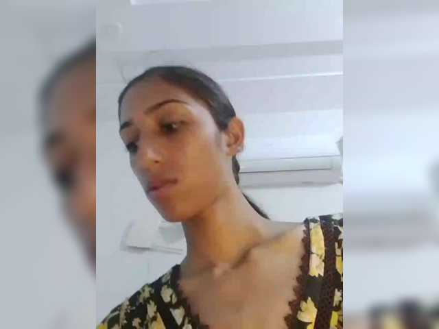 AlinaPopy live cam on BongaCams