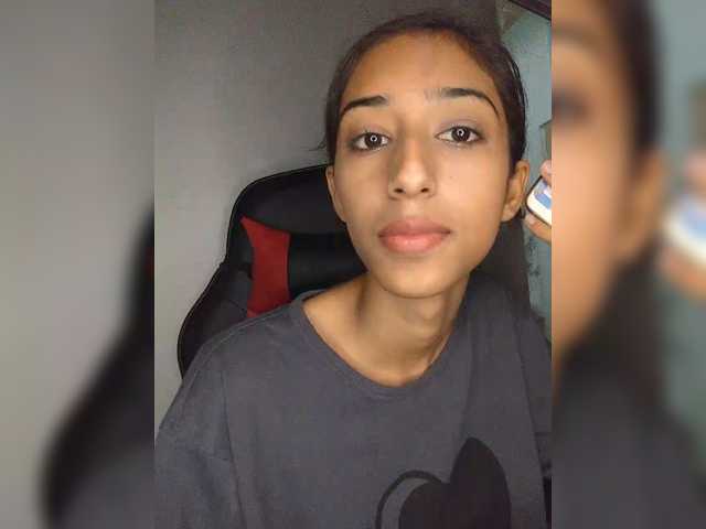AlinaPopy live cam on BongaCams