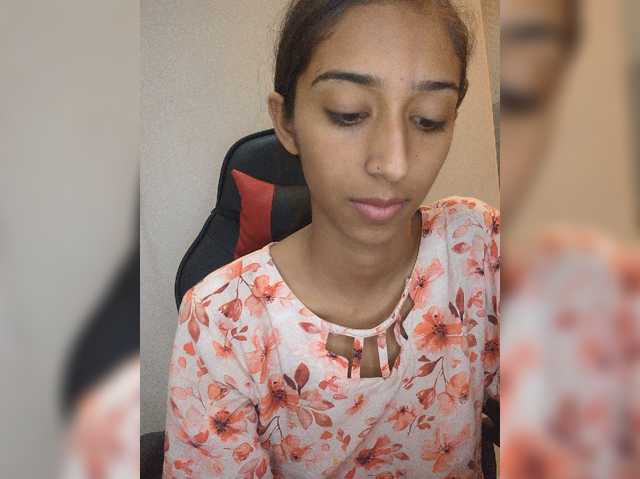 AlinaPopy live cam on BongaCams