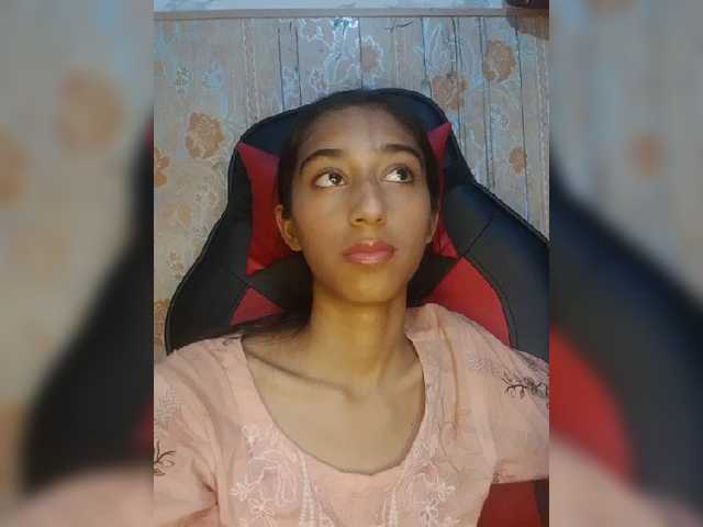 AlinaPopy live cam on BongaCams