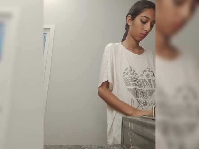 AlinaPopy live cam on BongaCams