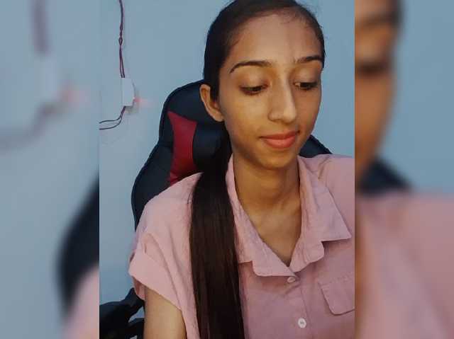 AlinaPopy live cam on BongaCams