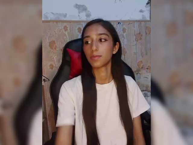 AlinaPopy live webcam show