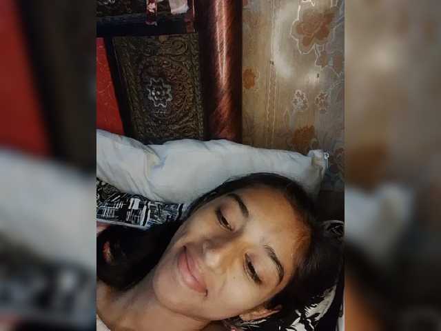 AlinaPopy live webcam show