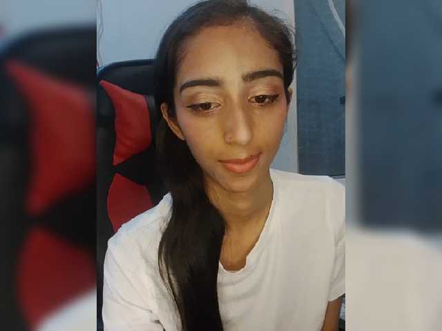 AlinaPopy live cam on BongaCams