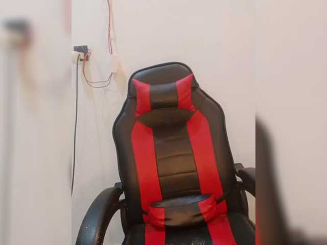 AlinaPopy live cam on BongaCams