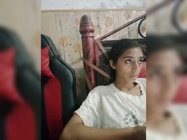 AlinaPopy live cam on BongaCams