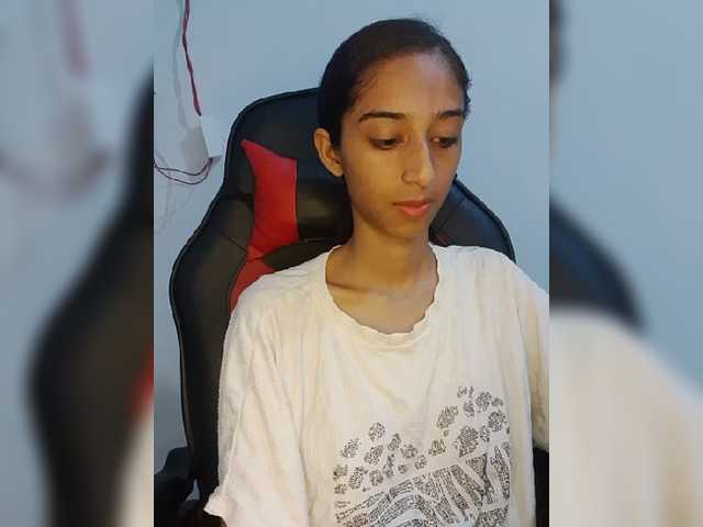 AlinaPopy live cam on BongaCams