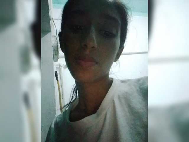 AlinaPopy live cam on BongaCams