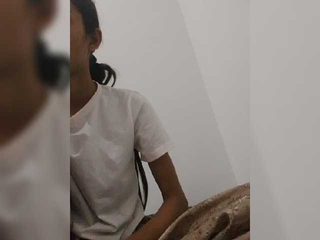 AlinaPopy live cam on BongaCams