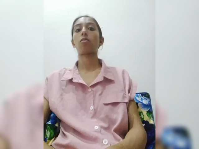 AlinaPopy live cam on BongaCams