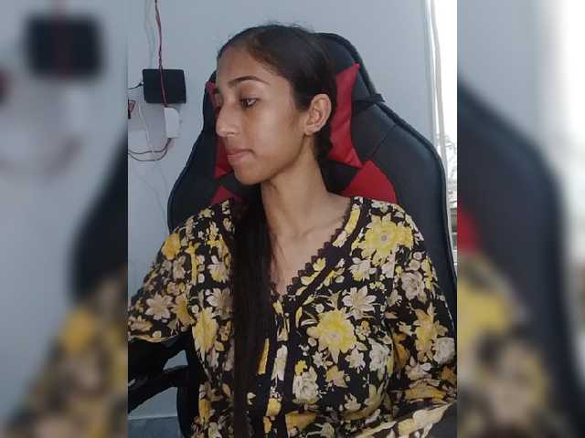 AlinaPopy live cam on BongaCams