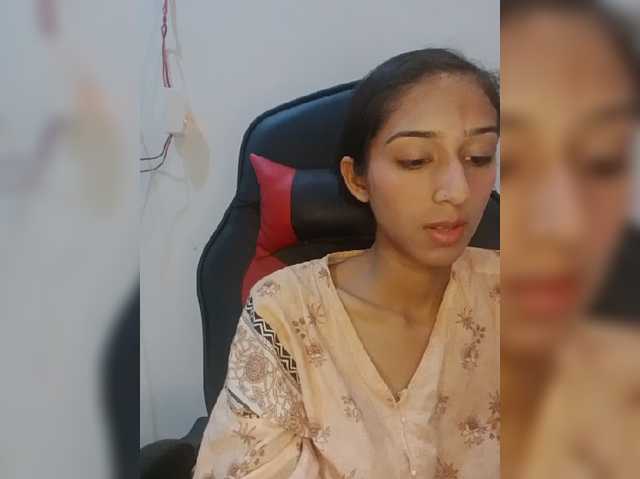 AlinaPopy live cam on BongaCams