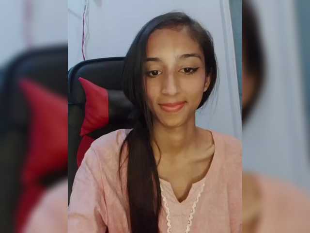 AlinaPopy live cam on BongaCams