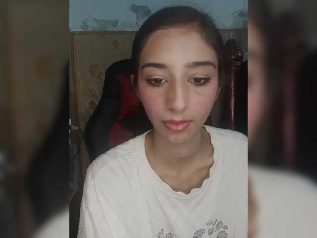 AlinaPopy live cam on BongaCams