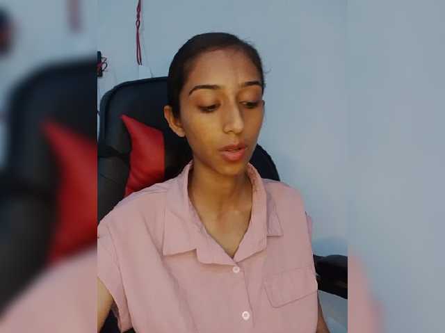 AlinaPopy live cam on BongaCams