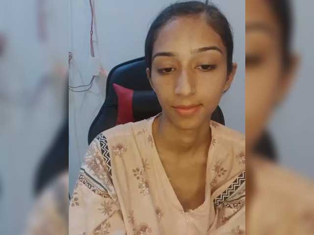 AlinaPopy live cam on BongaCams