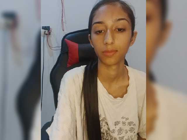 AlinaPopy live cam on BongaCams
