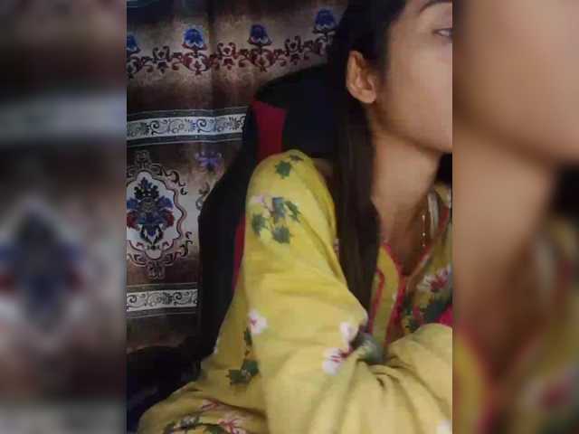 AlinaPopy's BongaCams show and profile