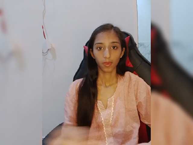 AlinaPopy live cam on BongaCams