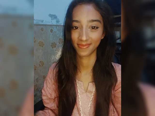 AlinaPopy live cam on BongaCams