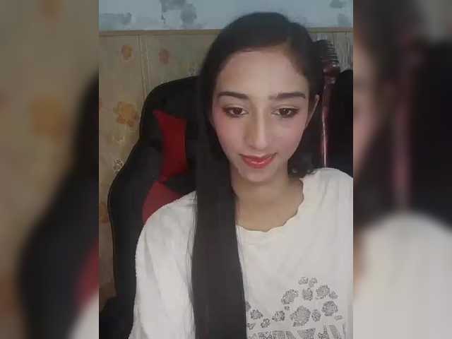 AlinaPopy live cam on BongaCams