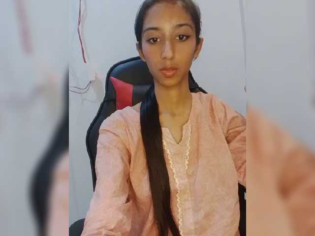 AlinaPopy live cam on BongaCams