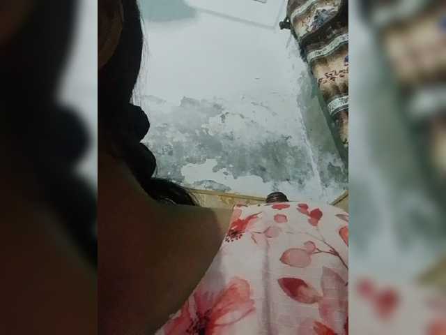 AlinaPopy live cam on BongaCams