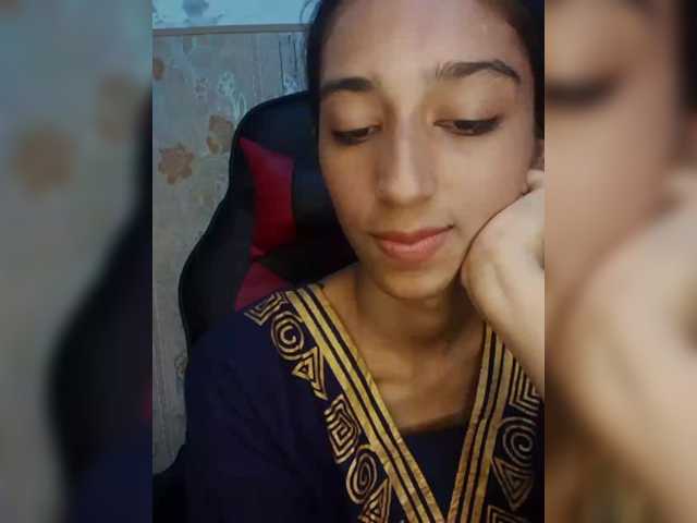 AlinaPopy live webcam show