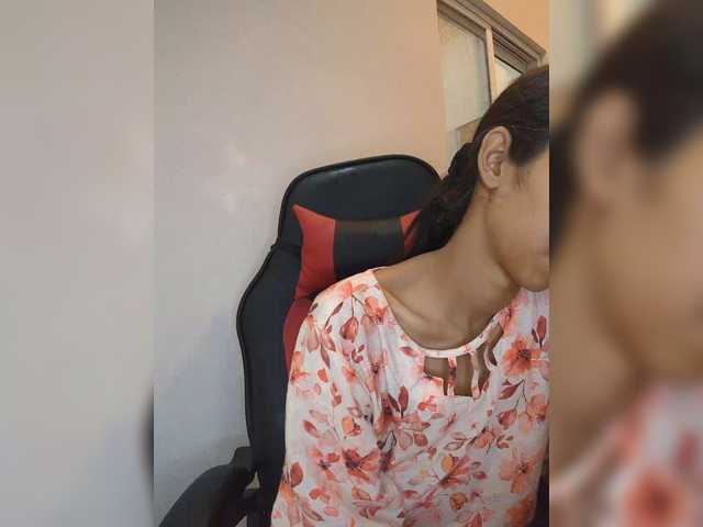 AlinaPopy live cam on BongaCams