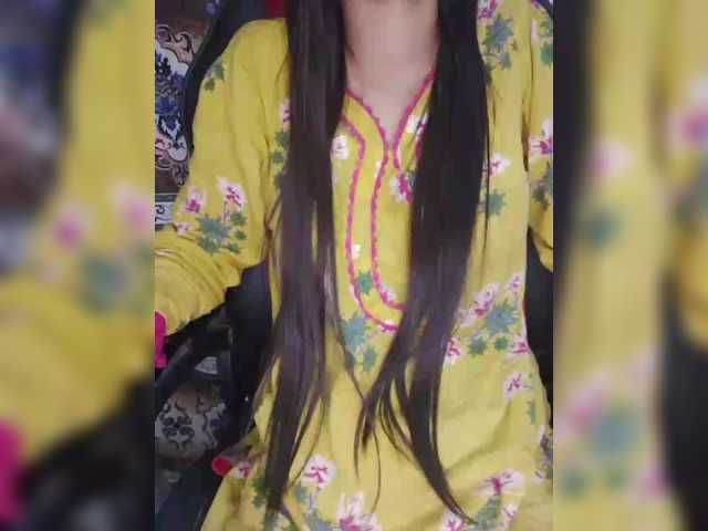 AlinaPopy's BongaCams show and profile