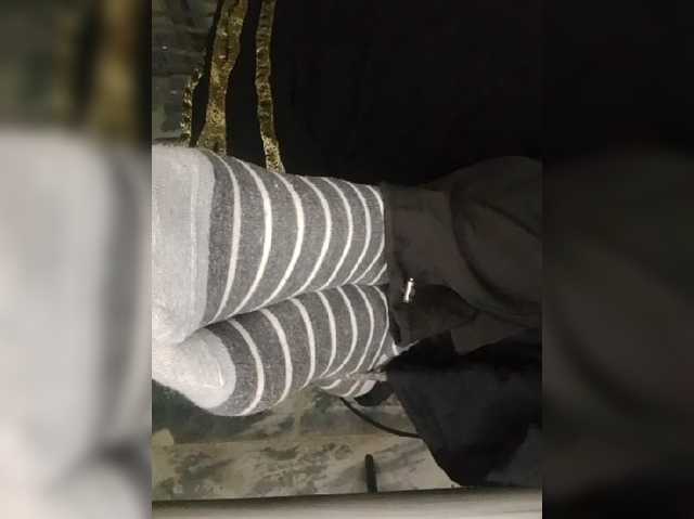 AlinaPopy, en vivo ahora en BongaCams