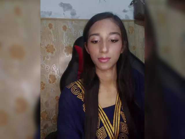 AlinaPopy live webcam show