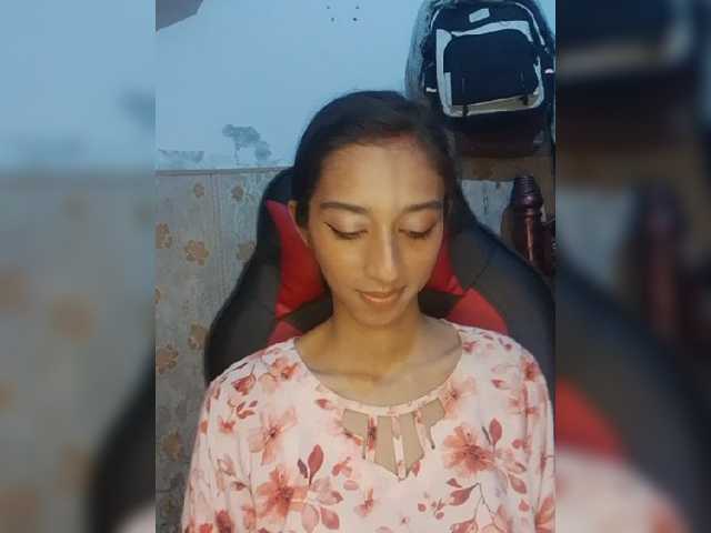 AlinaPopy live cam on BongaCams